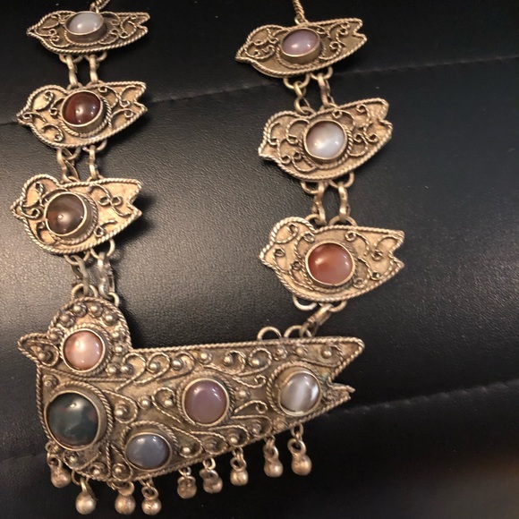 Jewelry - Birds Vintage Multi Birds Gems Necklace India WOW